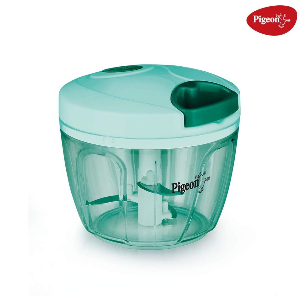 Pigeon Plastic Mini Handy and Compact Vegetable Chopper with 3